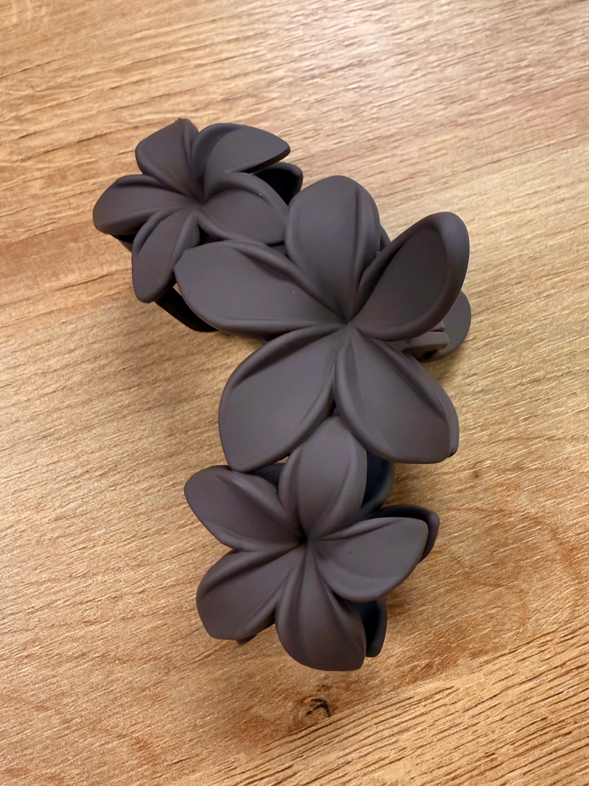 Plumeria Clutch Hair Claw Clip
